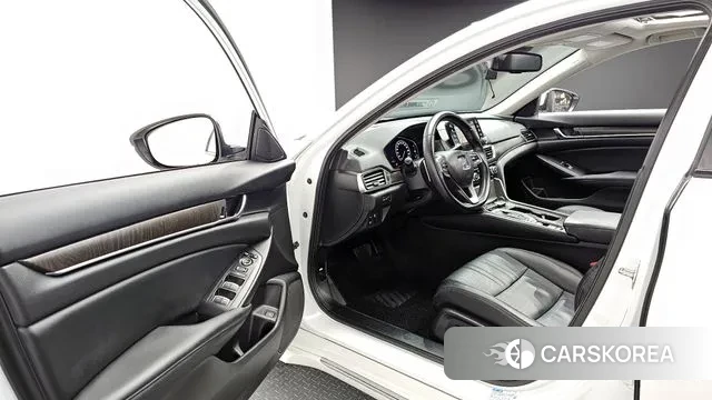 Honda Accord 10th Generation 2018 Белый из Кореи, фото 2