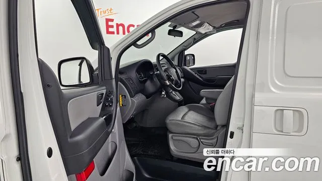 Hyundai The New Grand Starex 2021 Белый из Кореи, фото 2