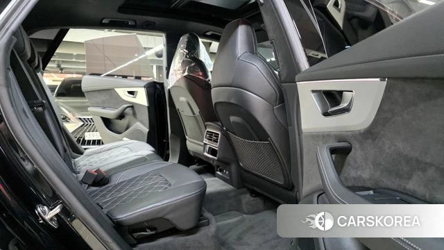 Audi Q8 (4M) 2020 Черный из Кореи, фото 2