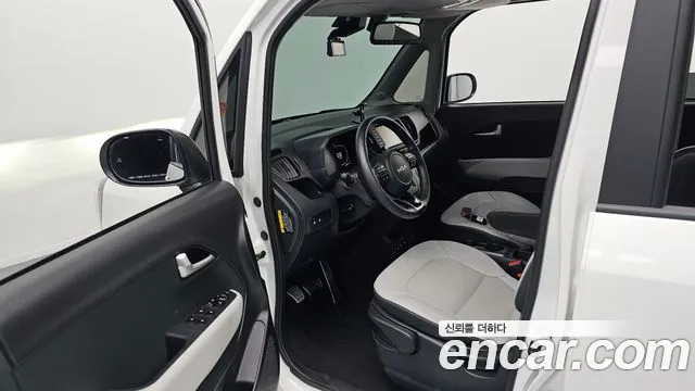 Kia The New Kia Ray 2023 Белый из Кореи, фото 2