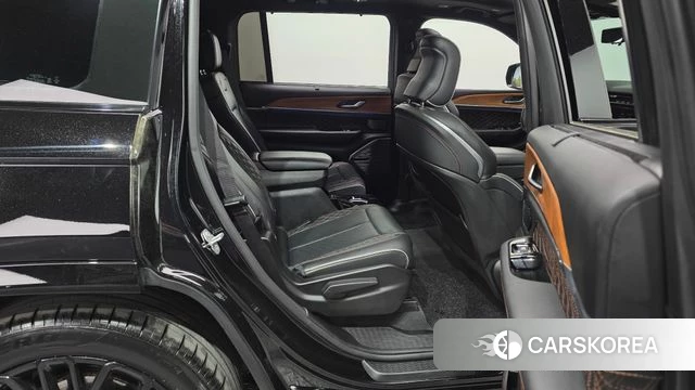 Jeep Grand Cherokee (WL) 2022 Черный из Кореи, фото 2