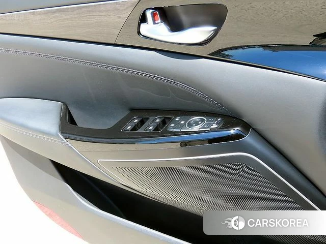 Kia K7 Premier 2019 Черный из Кореи, фото 2
