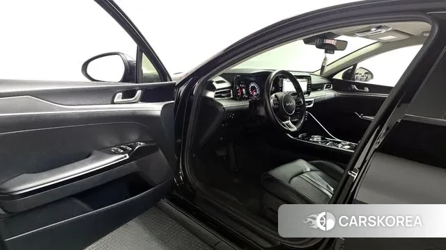 Kia K5 3rd generation 2022 Черный из Кореи, фото 2