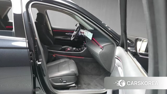 Genesis GV70 2025 Черный из Кореи, фото 2