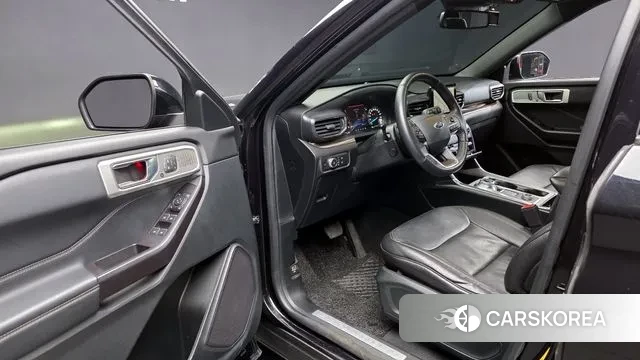 Ford Explorer 6th Generation 2020 Черный из Кореи, фото 2