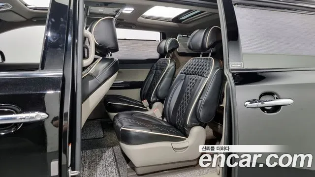 Kia All New Carnival 2018 Черный из Кореи, фото 2