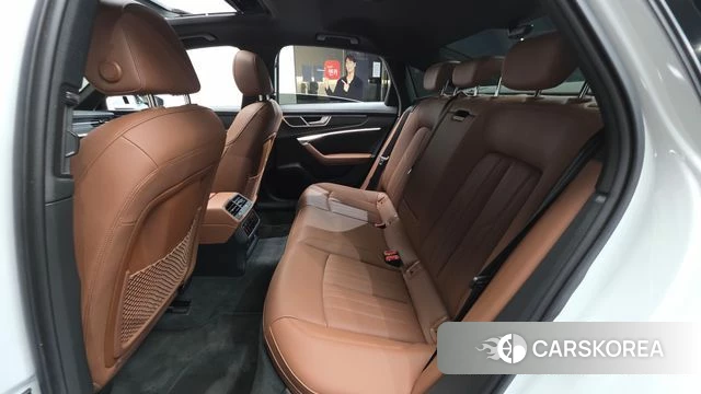 Audi A6 (C8) 2023 Белый из Кореи, фото 2