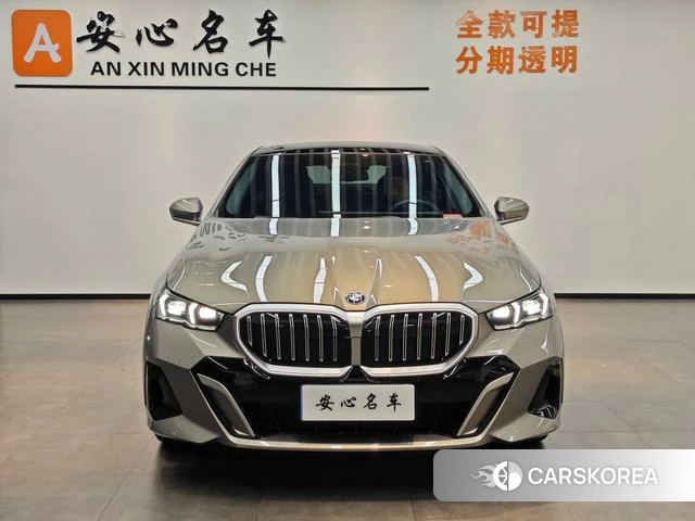 BMW 5 series 2024 Шампань из Китая, фото 2