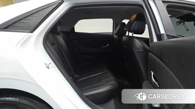 Hyundai Avante (CN7) 2022 Белый из Кореи, фото 2