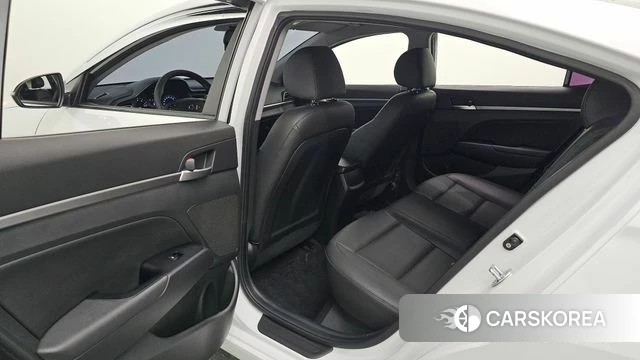 Hyundai The New Avante AD 2019 Белый из Кореи, фото 2