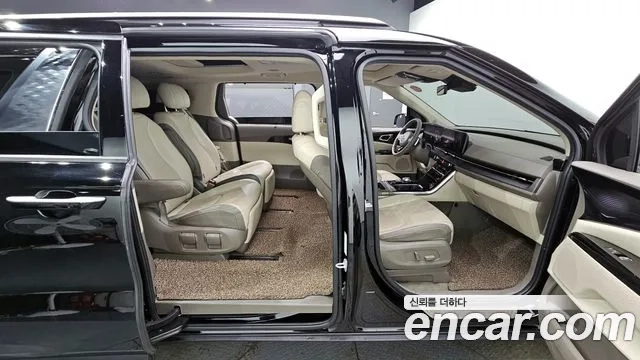 Kia Carnival 4th generation 2020 Черный из Кореи, фото 2