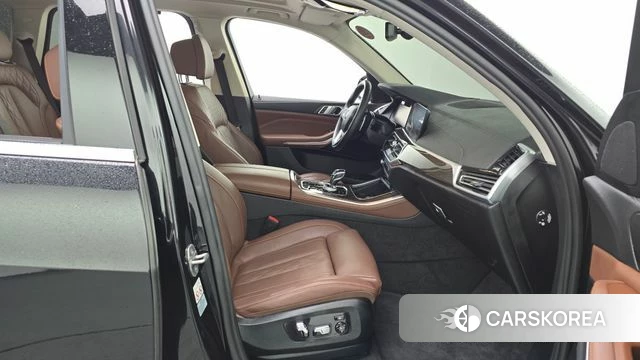 BMW X5 (G05) 2022 Черный из Кореи, фото 2