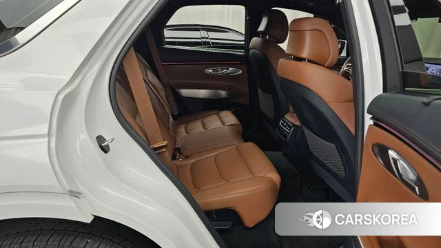 Genesis GV70 2024 Белый из Кореи, фото 2