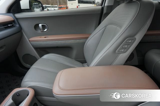 Hyundai Ionic 5 2022 Белый двухцветный из Кореи, фото 2