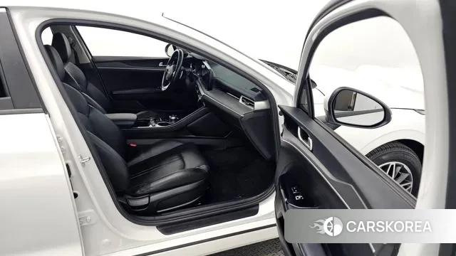 Kia K5 3rd generation 2022 Белый из Кореи, фото 2