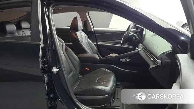 Hyundai Avante (CN7) 2021 Черный из Кореи, фото 2