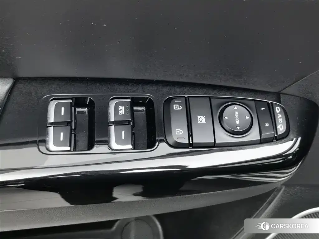 Kia KX5 2023 Белый из Китая, фото 3