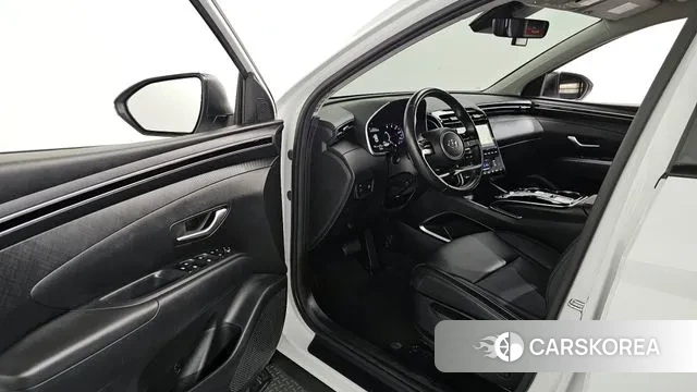 Hyundai Tucson (NX4) 2023 Белый из Кореи, фото 2