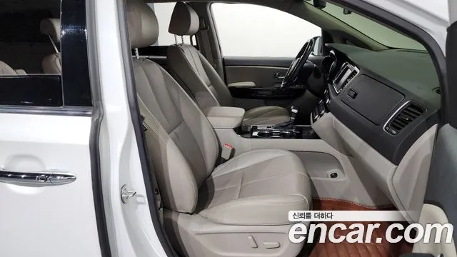 Kia The New Carnival 2019 Белый из Кореи, фото 2