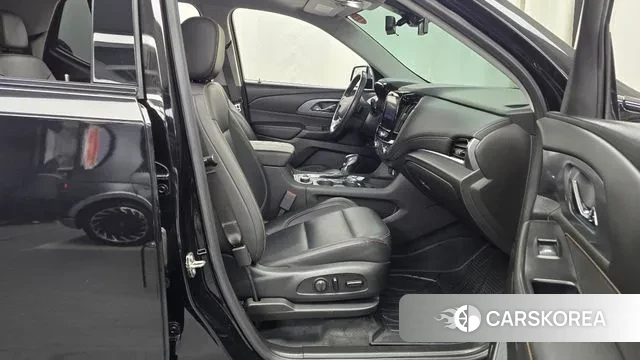 Chevrolet (GM Daewoo) Traverse 2021 Черный из Кореи, фото 2