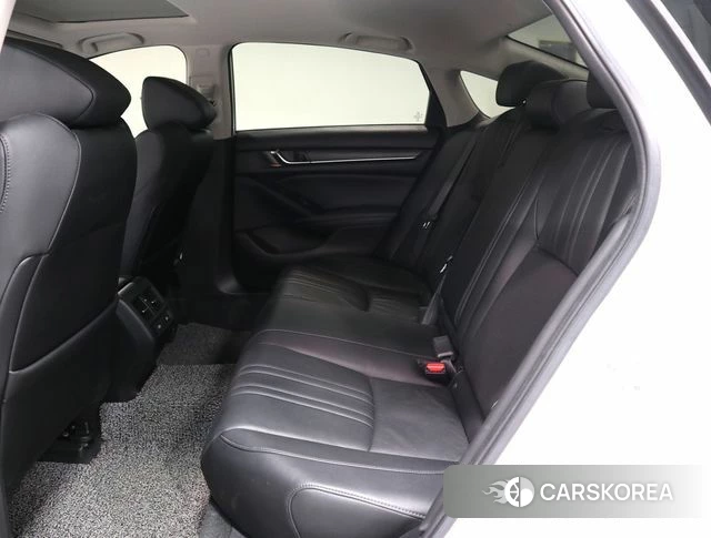 Honda Accord 10th Generation 2021 Белый из Кореи, фото 2
