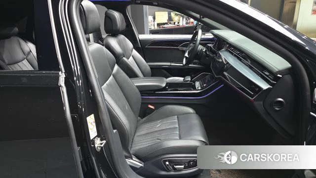 Audi A8 (D5) 2021 Черный из Кореи, фото 2