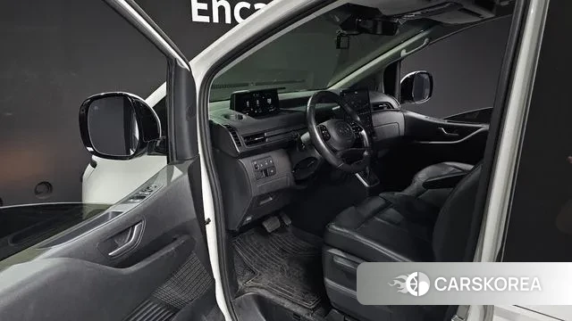 Hyundai Staria 2021 Белый из Кореи, фото 2