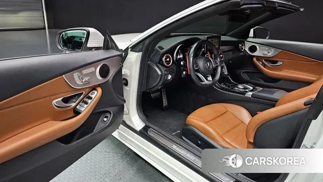 Mercedes-Benz C-Class W205 2018 Белый из Кореи, фото 2