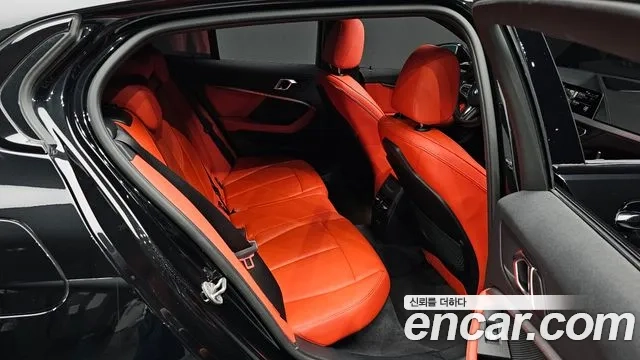 BMW 1 Series (F40) id 2906276 из Кореи 2