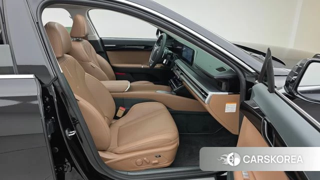 Hyundai Grandeur Hybrid (GN7) 2024 Черный из Кореи, фото 2