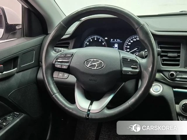 Hyundai The New Avante AD 2019 Белый из Кореи, фото 2