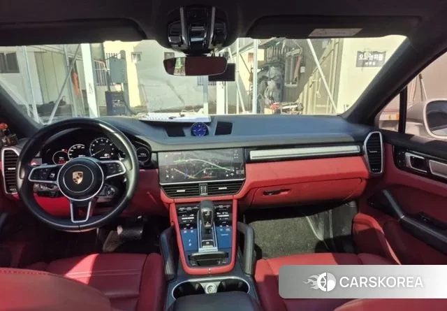 Porsche Cayenne (PO536) 2023 Белый из Кореи, фото 2