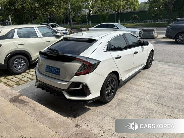 Honda Civic 2021 Белый из Китая, фото 2