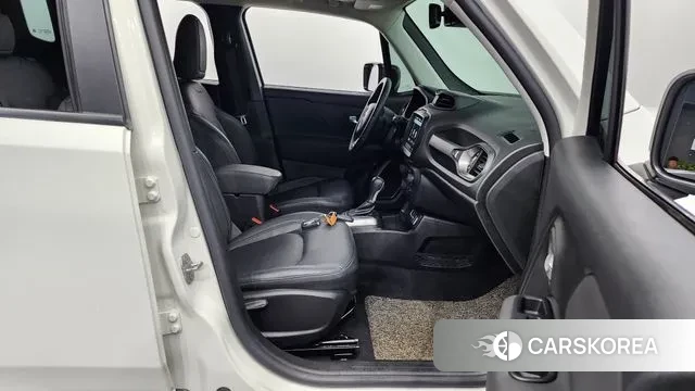 Jeep Renegade 2020 Белый из Кореи, фото 2