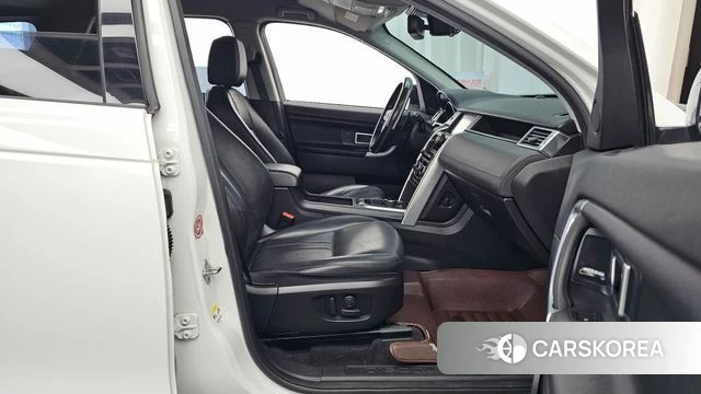 Land Rover Discovery Sports 2018 Белый из Кореи, фото 2