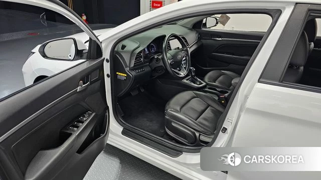 Hyundai The New Avante AD 2019 Белый из Кореи, фото 2