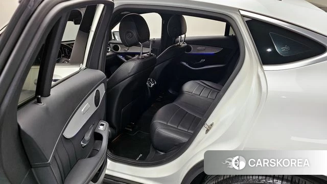 Mercedes-Benz GLC-Class X253 2023 Белый из Кореи, фото 2