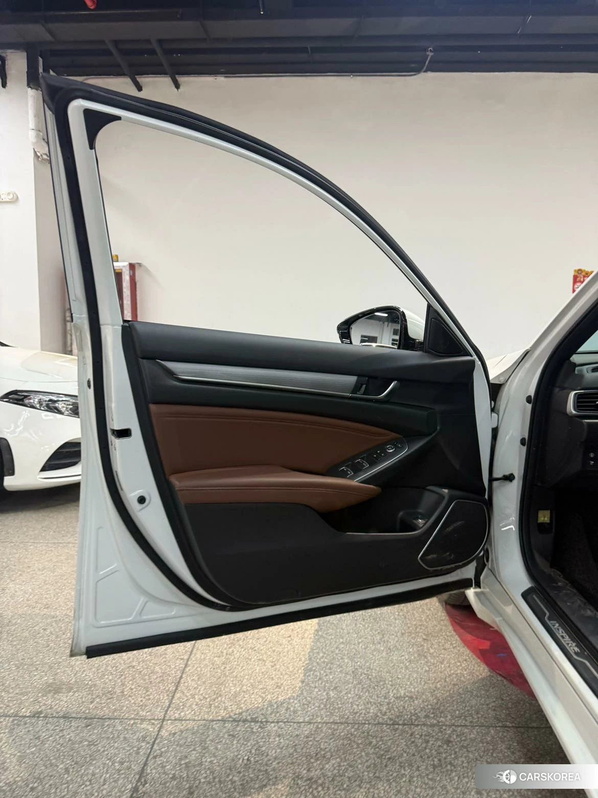 Honda Inspire 2021 Белый из Китая, фото 2