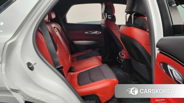 Genesis GV70 2021 Белый из Кореи, фото 2