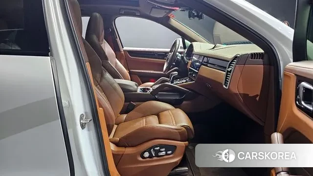 Porsche Cayenne (PO536) 2020 Белый из Кореи, фото 2