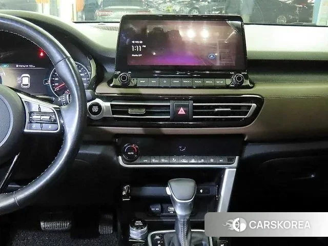 Kia Seltos 2020 Белый из Кореи, фото 2