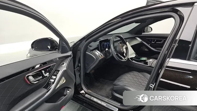 Mercedes-Benz S-Class W223 2023 Черный из Кореи, фото 2