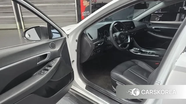 Hyundai Sonata Hybrid (DN8) 2021 Белый из Кореи, фото 2