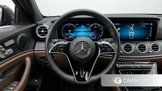 Mercedes-Benz E-Class W213 2022 Белый из Кореи, фото 2