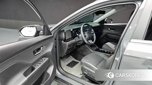 Hyundai Kona (SX2) 2024 Серый из Кореи, фото 2