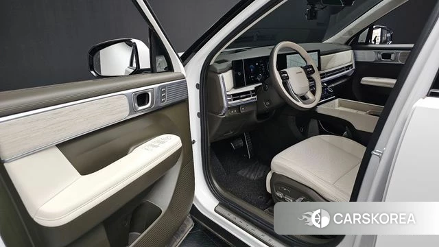 Hyundai Santa Fe (MX5) 2024 Белый из Кореи, фото 2