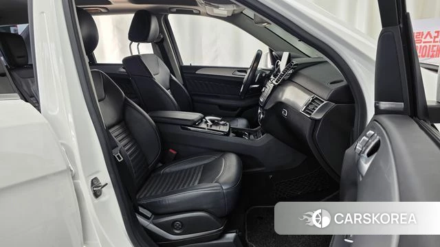 Mercedes-Benz GLE - Class W166 2018 Белый из Кореи, фото 2