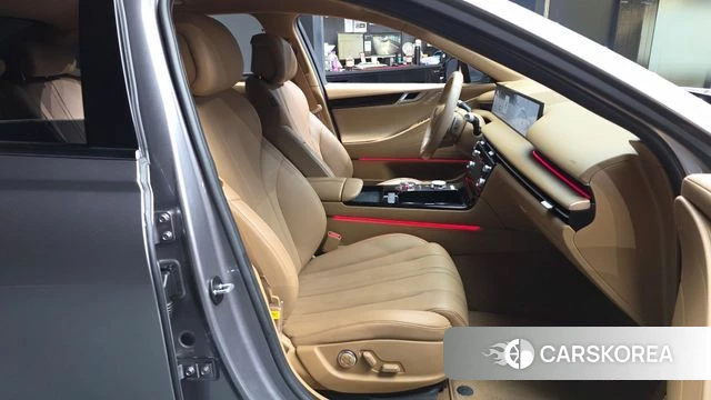 Genesis G80 (RG3) 2024 Серебряный из Кореи, фото 2