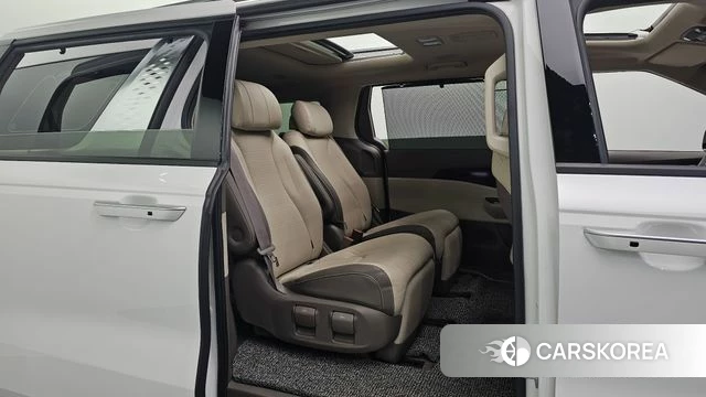 Kia Carnival 4th generation 2021 Белый из Кореи, фото 2