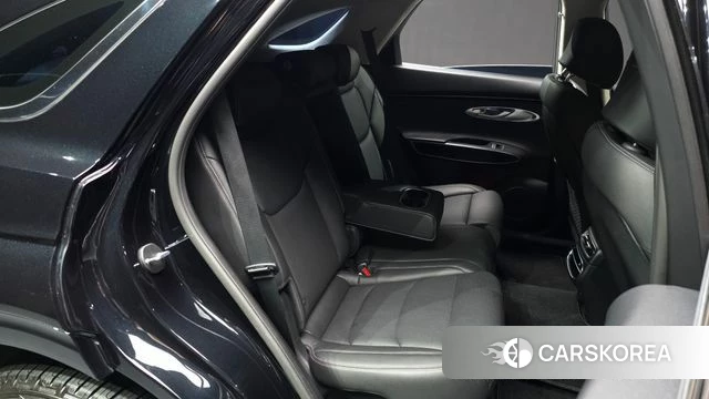 Genesis GV70 2021 Черный из Кореи, фото 2